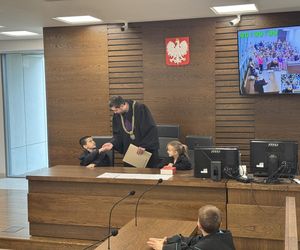 Wilki na ławie oskarżonych.