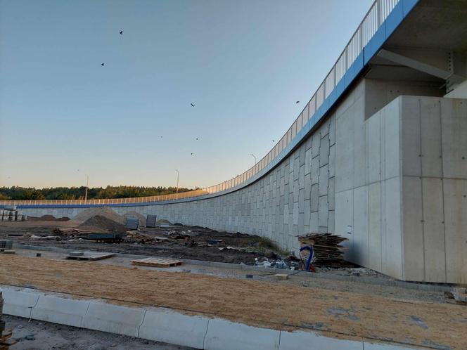 Budowa wiaduktu Starachowice Zachodnie [NOWE ZDJĘCIA Wrzesień 2024]