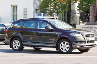 Donald Tusk gra w tenisa zamiast pracować