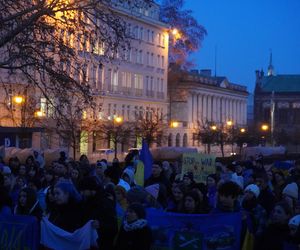 Manifestacja w trzecią rocznicę wybuchu wojny w Ukrainie