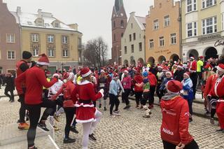 Bieg Mikołajów w Olsztynie 2023. Kilkaset osób pobiegło dla dzieci. Zobaczcie zdjęcia!