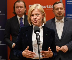 Koniec przesiadek! Pociągiem dojedziesz prosto na lotnisko w Modlinie! Jest decyzja