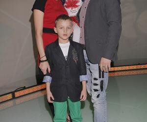 Łukasz Golec z żoną i dziećmi w 2011 roku