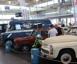 Retro Motor Show rozpoczęte! Wyjątkowe samochody na MTP!