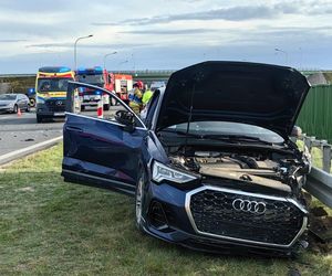 Samochód jechał pod prąd. Poważny wypadek na S5 koło Leszna