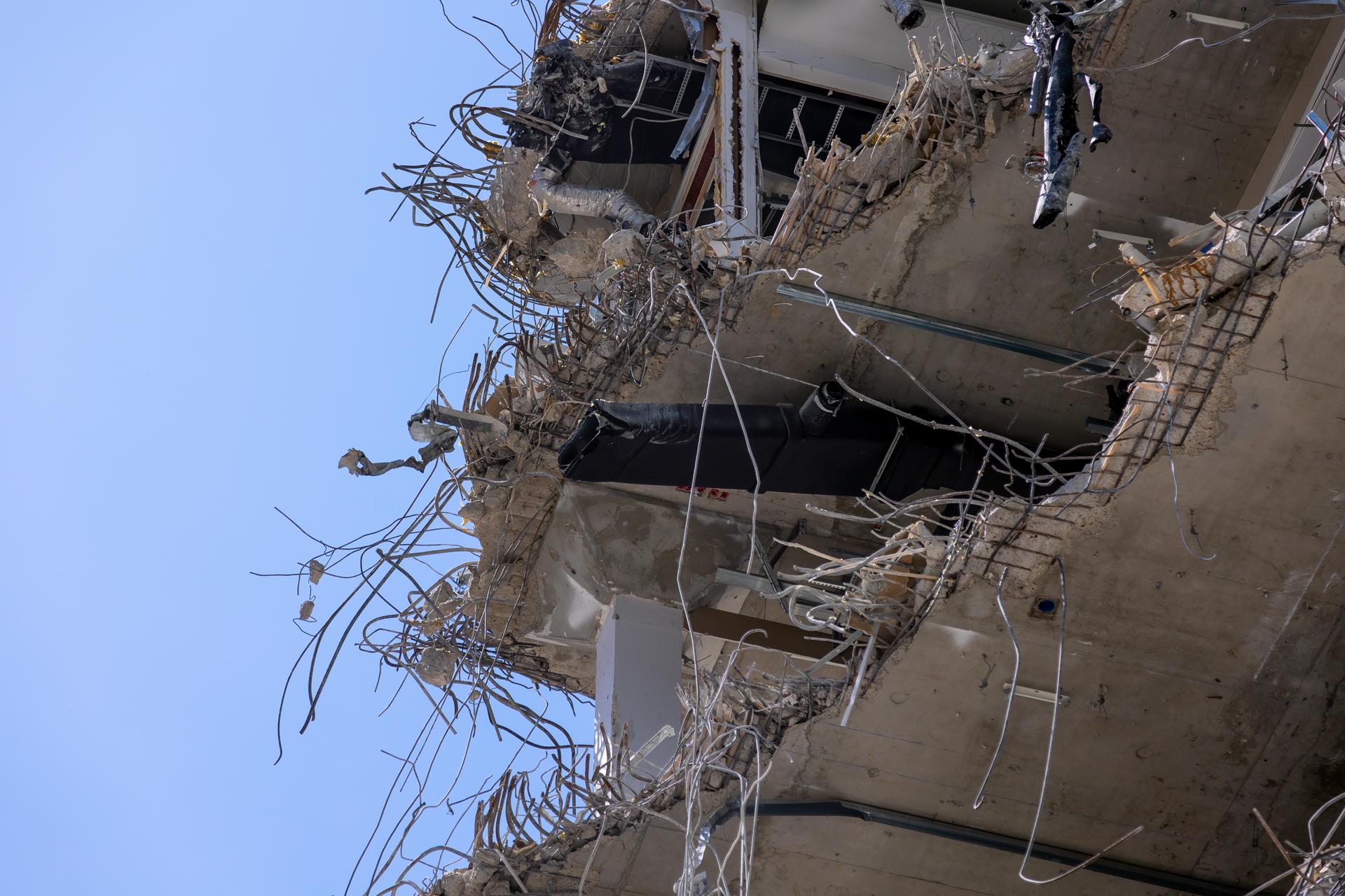 Rozbiórka biurowca Atrium International w Warszawie