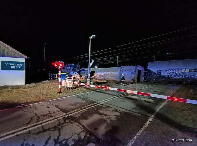 Wypadek kolejowy w Kuźni Raciborskiej. Utrudnienia potrwają kilka dni. Ważny apel