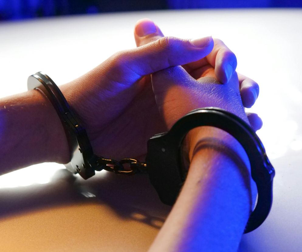 Policjanci ujawnili w jego samochodzie 115 gramów marihuany