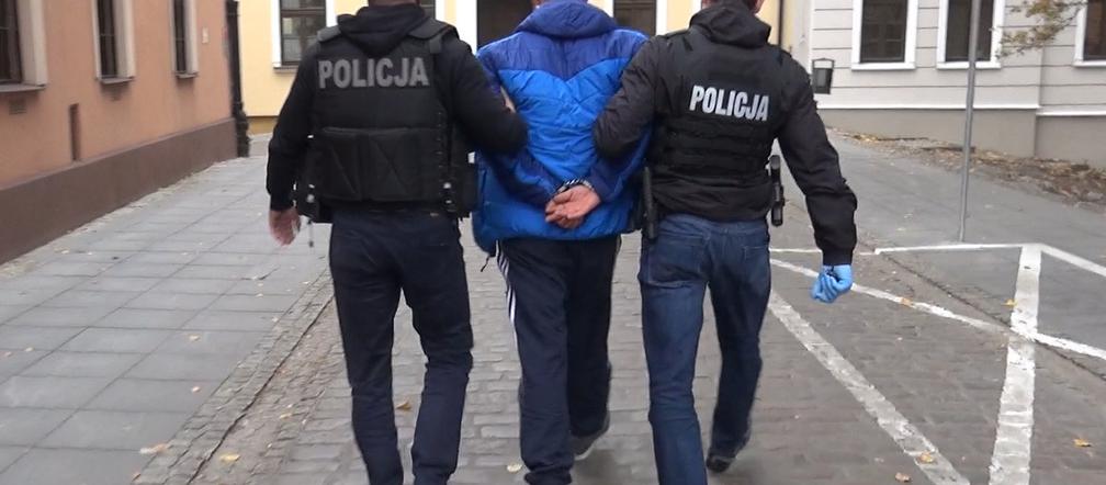 33-latek wpadł z metaamfetaminą