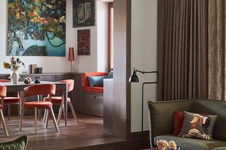 Metamorfoza parteru domu kolekcjonerów sztuki pod Warszawą – przemyślana zabudowa