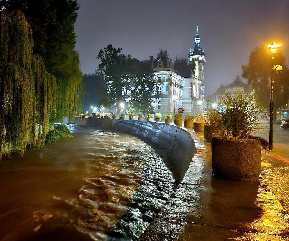 Południe woj. śląskiego pod wodą. Zobaczcie zdjęcia
