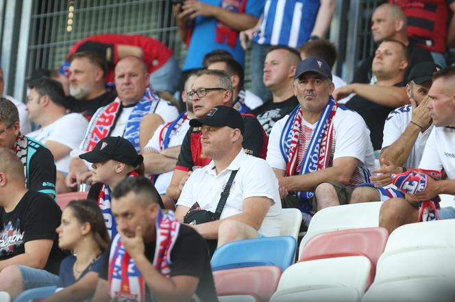 Górnik Zabrze zmierzył się z Rakowem Częstochowa. Kibice na trybunach dopisali