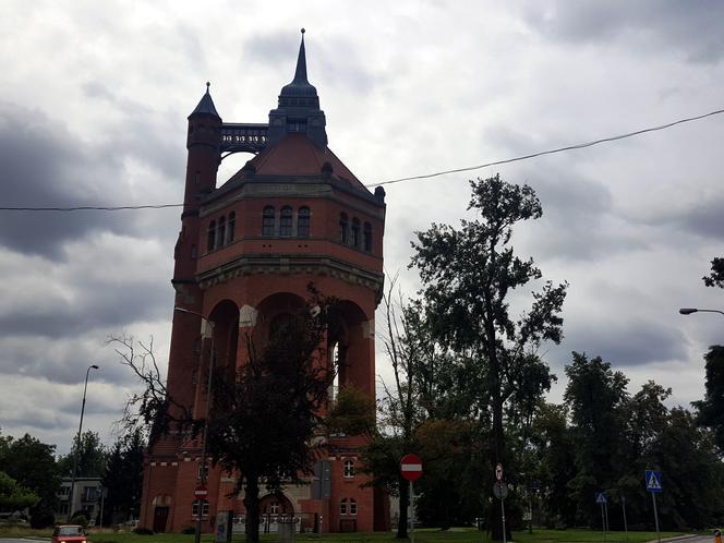 Wieża ciśnień przy alei Wiśniowej