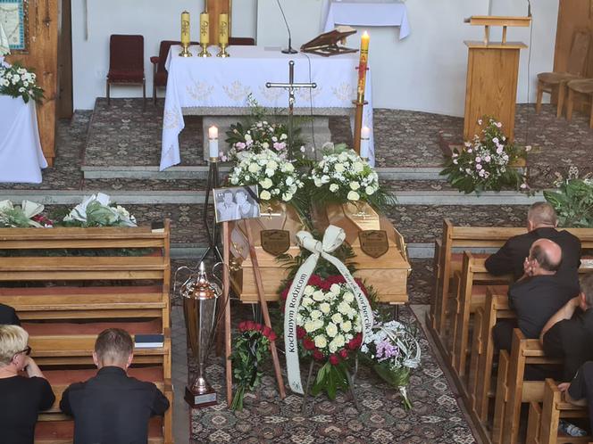 Przędzel: Pogrzeb ofiar tragicznego wypadku w Jamnicy.