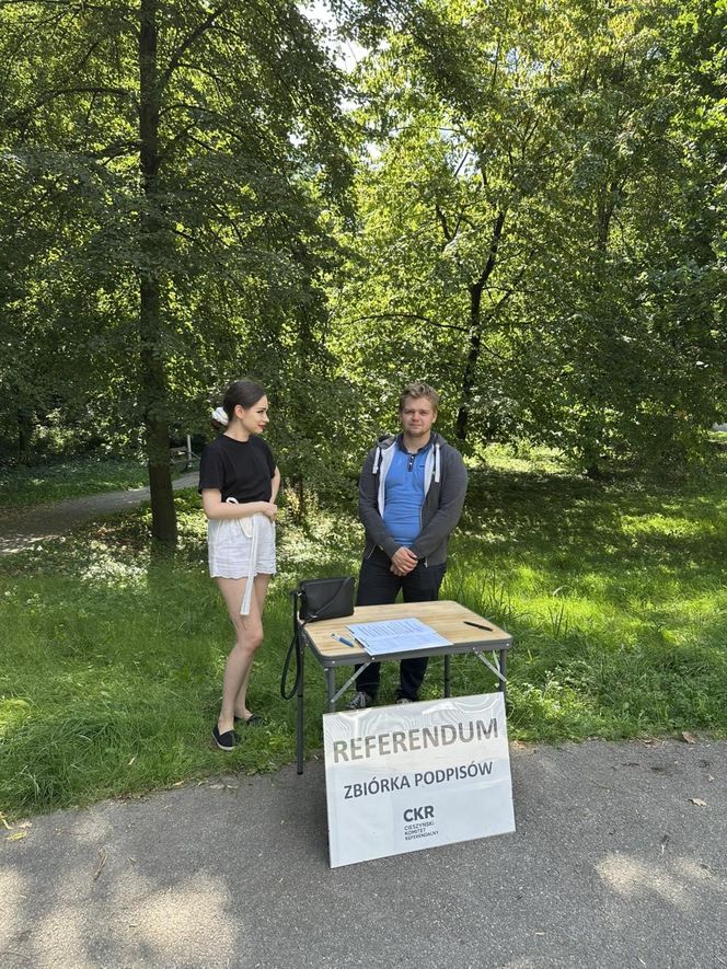 Trwa zbiórka podpisów do referendum w Cieszynie