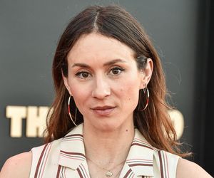Troian Bellisario jako Spencer