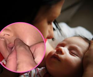 Zorientowała się, że jej śpiący synek ma coś w ustach. Było o krok od tragedii