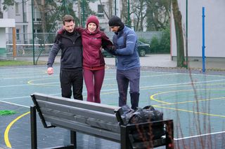 M jak miłość odc. 1857. Natalka (Dominika Suchecka), Adam Karski (Patryk Szwichtenberg), Rafał (Jakub Kucner)