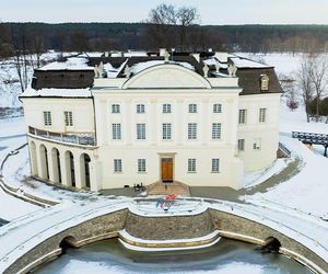 Pałac Popielów w Kurozwękach