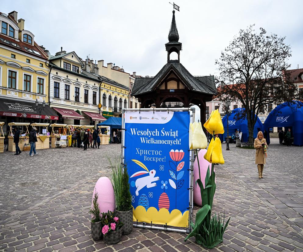 Polsko-ukraiński jarmark wielkanocny na Rynku w Rzeszowie