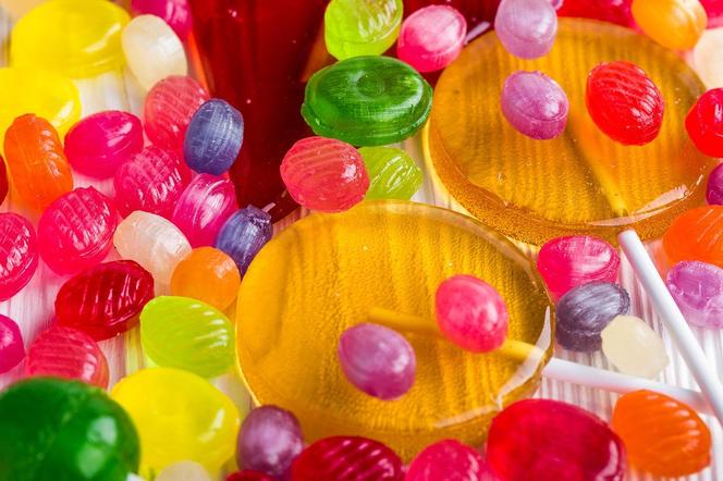 Wycieczka do manufaktury cukierków, gdzie można własnoręcznie zrobić własne słodycze
