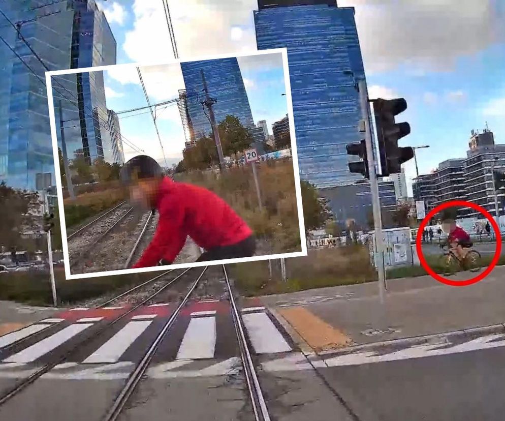 Wstrząsające nagranie w tramwaju. Rowerzysta przejechał na czerwonym świetle przez pasy