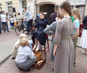 Siedlczanie mogli wsiąść w wehikuł czasu i zobaczyć ulicę Pułaskiego - Piękną sprzed stu lat