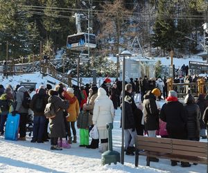 Zakopane pełne turystów w okresie świąteczno-noworocznym