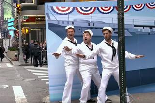 Zac Efron, Zendaya i Hugh Jackman w ulicznym musicalu. Zabawna niespodzianka dla kierowców