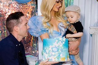 Paris Hilton z rodziną