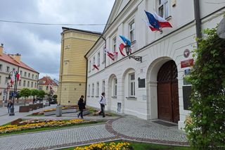 Maturzyści z Rzeszowa po egzaminie z matematyki 