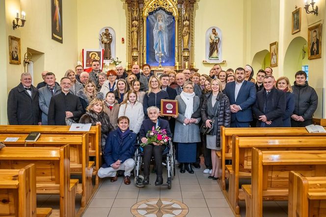 Pani Zofia świętowała 105. urodziny! Życie seniorki to gotowy scenariusz na film