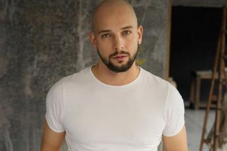 Maciej Pela zapewnia, że nie jest ani samodzielny, ani samotny. „Jestem po prostu tatą”