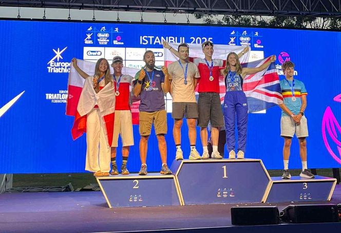 Dwóch młodych bydgoszczan wróciło z wielkim sukcesem z Mistrzostw Europy i Azji w Triathlonie w Stambule