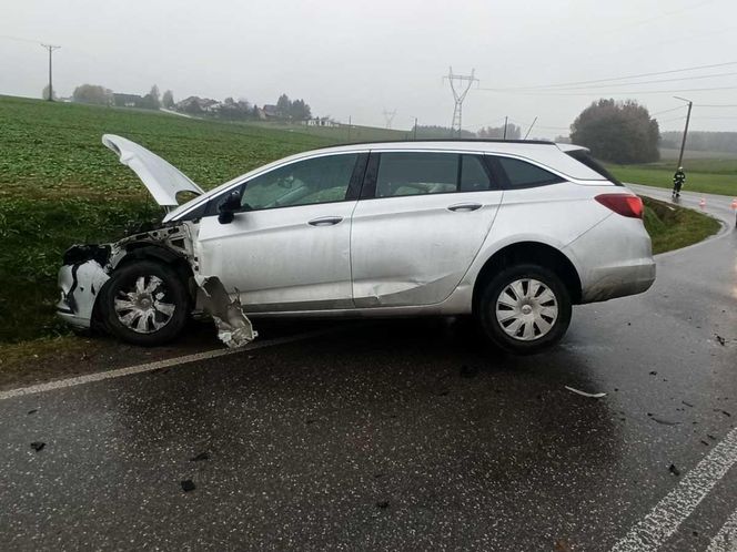 Kraksa w Osieku. Dziecko trafiło do szpitala