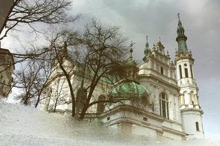Odwrócone miasto, czyli niezwykła seria zdjęć mieszkanki Warszawy [GALERIA]