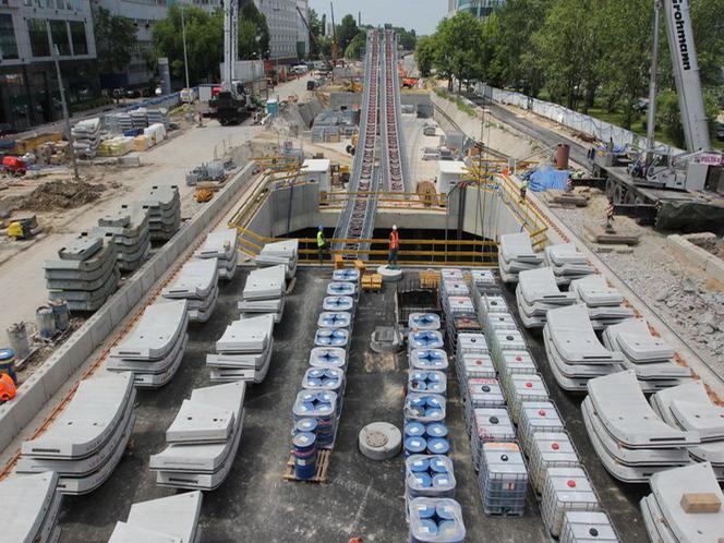 II linia metra- tarcza Maria drąży tunel