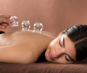 Stawianie baniek. Jak stawiać bańki? Jak działają bańki i na co to pomaga?