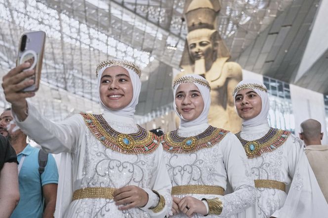 WIelkie Muzeum Egipskie w Gizie 