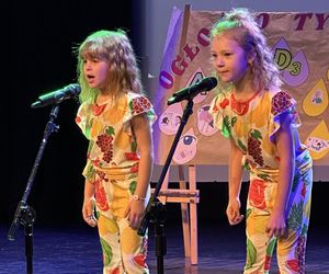 W tym roku na Scenie Teatralnej Miasta Siedlce zaprezentowali się uczestnicy z 19 przedszkoli oraz 27 szkół podstawowych z Siedlec i powiatu siedleckiego.