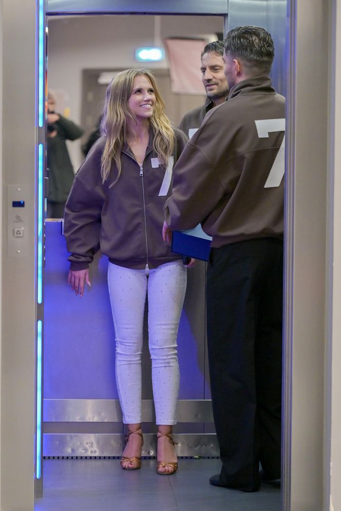 Kulisy "Tańca z Gwiazdami". Zmęczona Bursztynowicz, zakochani Kaczorowska i Rogacewicz. Szok, co zrobił Sikora