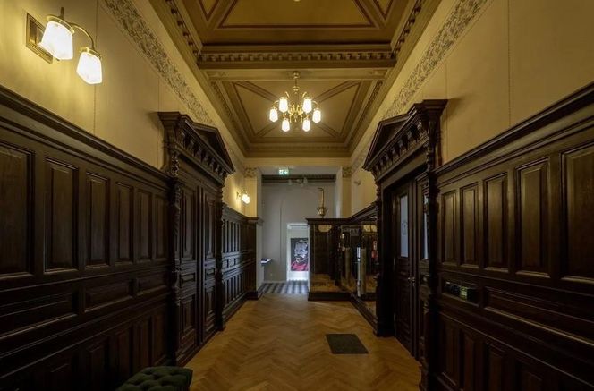 Tak wygląda odnowiony dawny kantor Fabryki Poznańskiego w Łodzi