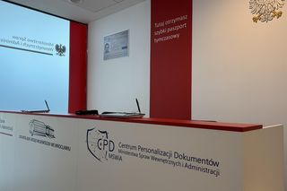 Na lotnisku we Wrocławiu od ręki wyrobisz paszport tymczasowy. Punkt już działa 