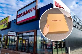 Rossmann rozdał paczki świąteczne pracownikom. Co znalazło się w środku?