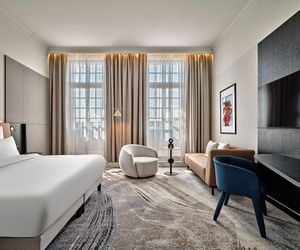 Movenpick Grand Hotel