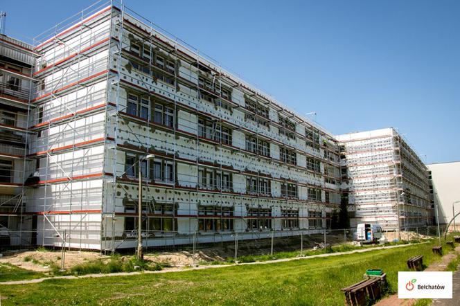 Bełchatów: Budynek Odry zmienia się w oczach! Kapitalny remont idzie pełną parą