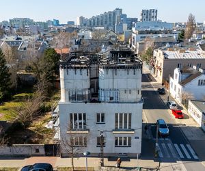Nadbudowa kamienicy na Gocławku w Warszawie