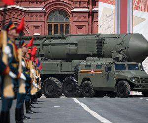 Putin wyciąga rękę do Trumpa. Czy Nowy START uratuje świat przed nuklearną anarchią?