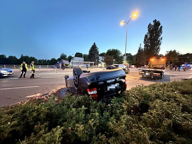 Pijany kierowca tira staranował autobus miejski. 12 osób rannych, a trzy walczą o życie