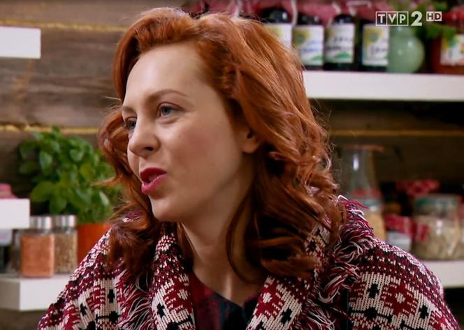 Barwy szczęścia, odcinek 2106: nauczycielka Dorota Kujawiak (Karina Seweryn)